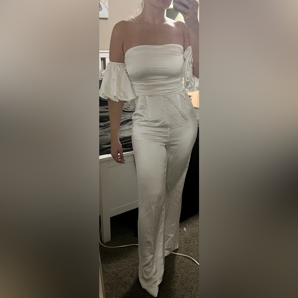 Wide leg jumpsuit